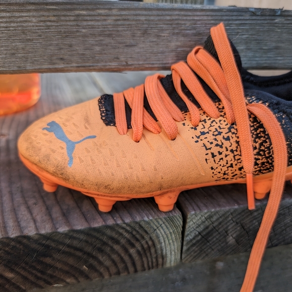 Puma future Z 4.3 kids Cleats - Picture 6 of 7